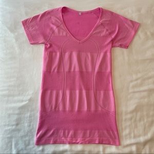 Lululemon Swiftly Tech Short Sleeve Shirt - Pink